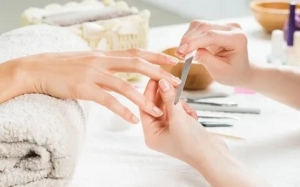 Premium Manicure & Pedicure Service at Home in Lahore - Pamper Yourself