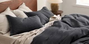 Exploring Options: Duvet Cover Sale Highlights and Must-Have Styles