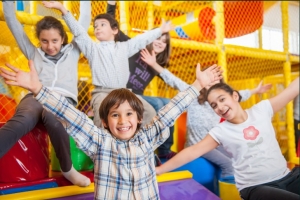 Why Choose An Oakville Arcade For Your Fun Family Activities Near Me?