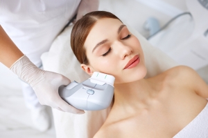 Experience the Benefits of HIFU Skin Tightening Treatment for a Rejuvenated Appearance