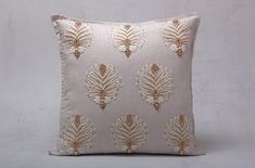 Buy Pillows in Dubai: Discover the Best Options at Hometex Design