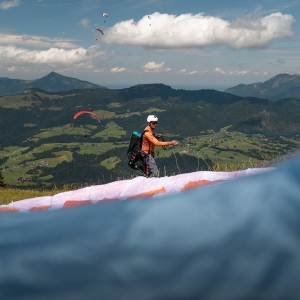 Alles, was Sie über Tandem Gleitschirmflug wissen müssen