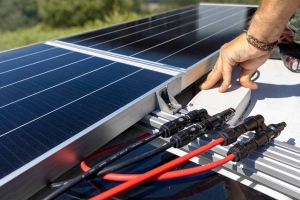 Solar Inverter Price in Pakistan