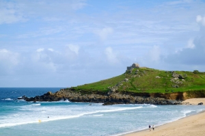 Discover the Enchanting Activities on St Ives Harbour Beach: Cornwall's Hidden Gem