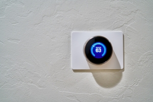 Smart Thermostats and Energy Efficiency: Maximizing Comfort While Minimizing Costs