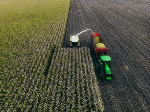 Precision Agriculture: Satellite Imagery for Better Crop Management