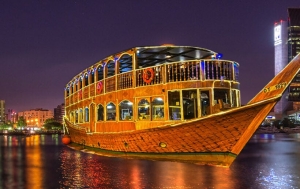 How to Choose the Perfect Dinner Cruise in Dubai?