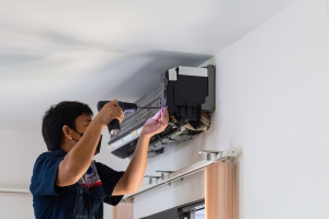 Emergency AC Repair: What to Do When Your AC Breaks Down in the Middle of the Night