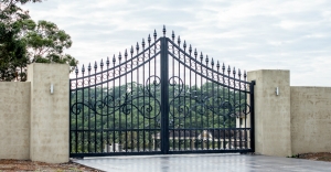 Enhancing Home Security with Automated Gate Systems: Benefits and Features