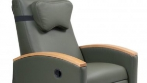 Patient Recliners: Comfortable Seating Options for Patients and Their Families