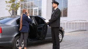 Luxury vs. Economy: Choosing the Right Reading Airport Taxi for Your Needs