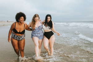 Swimwear Confidence: How Cheeky Bottoms Can Boost Your Beach Style