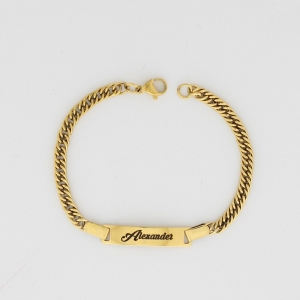 Why Personalized Bracelets Are the Hottest Trend Right Now