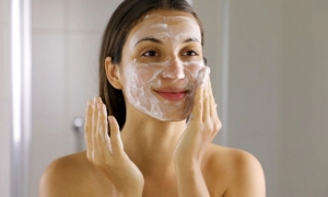 The Science Behind Salicylic Acid Face Wash and Its Effectiveness
