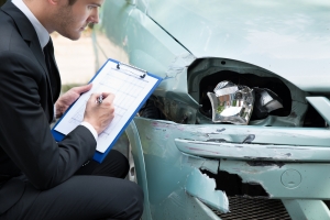 How To Handle Claims With Motor Fleet Insurance Providers?