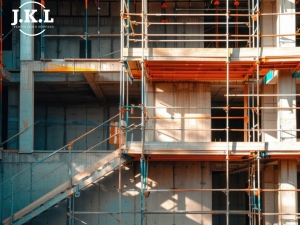 Custom Scaffolding Solutions for Unique London Architecture  