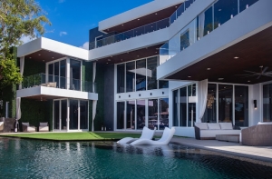 Luxury Home Builders in South Florida