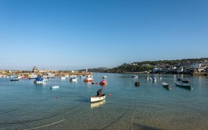 Discover the Ultimate Coastal Getaway: Luxury St Ives Apartments for Your Dream Holiday