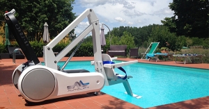 Why Swimming Pool Lift Maintenance Is Crucial for Dubai Pool Owners