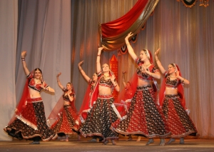 Light Up Your Event with a Dazzling Bollywood Dance Troupe in Delhi by VS Events