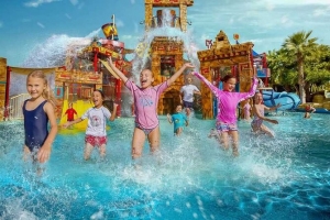 Atlantis Water Park & Ski Dubai Snow Park