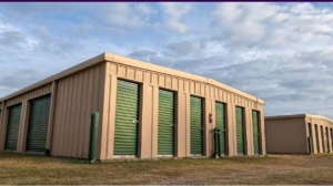 Discover Exceptional Self Storage Solutions with Ms. Lillian's in Fairburn, GA