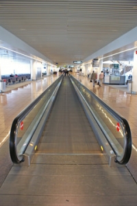 Airport Travelator Market Size, Industry Growth & Forecast 2024-2032