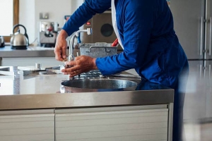 How to Prepare for a Plumbing Service Visit: Tips for Homeowners and Business Owners