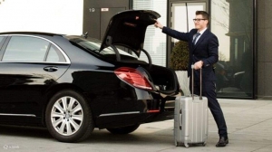 Corporate and VIP Limo Services in Singapore: Elevating Business Travel and Luxury