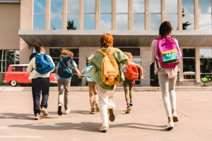 How to Choose the Right Backpack Size for Your Child's School Needs