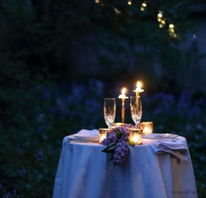 Candlelight Dinner Date: Tips to Impress Your Partner