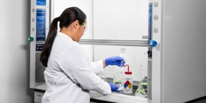 How to Conduct Safety Checks on Fume Hoods