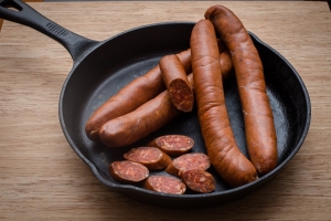 How to Clean a Cast-Iron Skillet: 10 Simple Steps