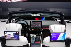 Driving Innovation: Exploring the Automotive Digital Cockpit Market