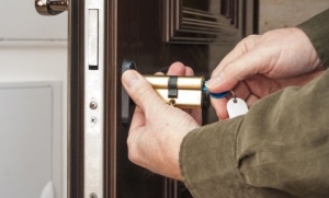 Expert Residential Locksmith Services in London - Mayfair Locksmiths