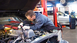 Driving Efficiency: Trends and Growth in the Automotive Repair and Maintenance Services Market