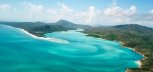 Why Choose Whitsundays on Your Next Cruise? Secrets and Thrills that Await!