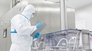 What Regulations Govern Cleanroom Supplies in Qatar?