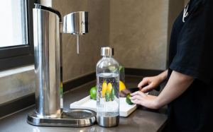 How a Soda Water Maker Empowers Your Lifestyle