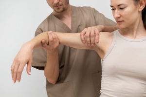 Shoulder Pain Treatment in San Antonio: A Comprehensive Guide to Relief and Recovery