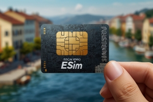 Enhance Your Travel Experience with Gleesim's Travel eSIM