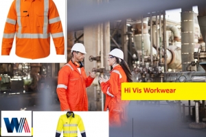 Choosing the Right Hi-Vis Workwear for Your Industry