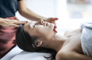 Harnessing the Power of Reiki for Stress Relief and Emotional Balance