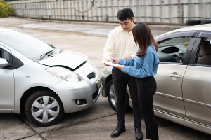 How to Handle Insurance Companies After an Accident: Common Pitfalls to Avoid