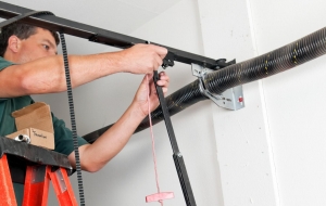 Garage Door Spring Repair Tips for 2024