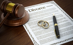 Why You Need a Divorce Lawyer in Delhi: Key Benefits Explained