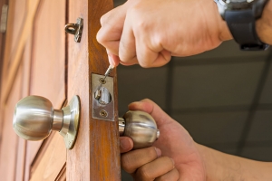 Expert Locks Repair Service by Knightsbridge Locksmiths