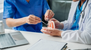 Top Reasons to Visit an Orthodontist for Oral Health