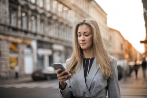 How To Dress Like A Girl Boss In The Office