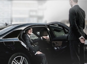 Premium Transportation Solutions in Singapore: Corporate Limo Service, VIP Limo Service, Best Airport Limousine, and Car Service